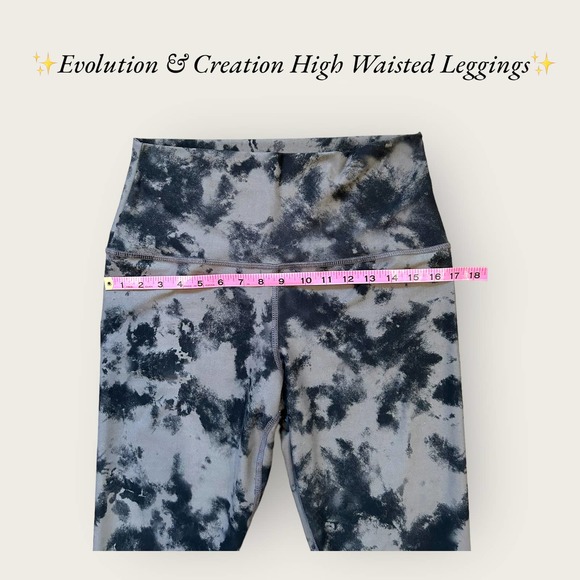 ✨Evolution & Creation High Waisted Mia Legging. Black Tye Dye. Large✨ - Picture 4 of 7